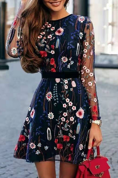 Sexy Bohemian Embroidery Lace O Neck Princess Dresses