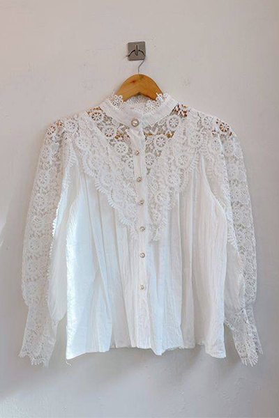 Elegant Patchwork Lace Hollowed Out Buckle Mandarin Collar Blouses(3 C ...